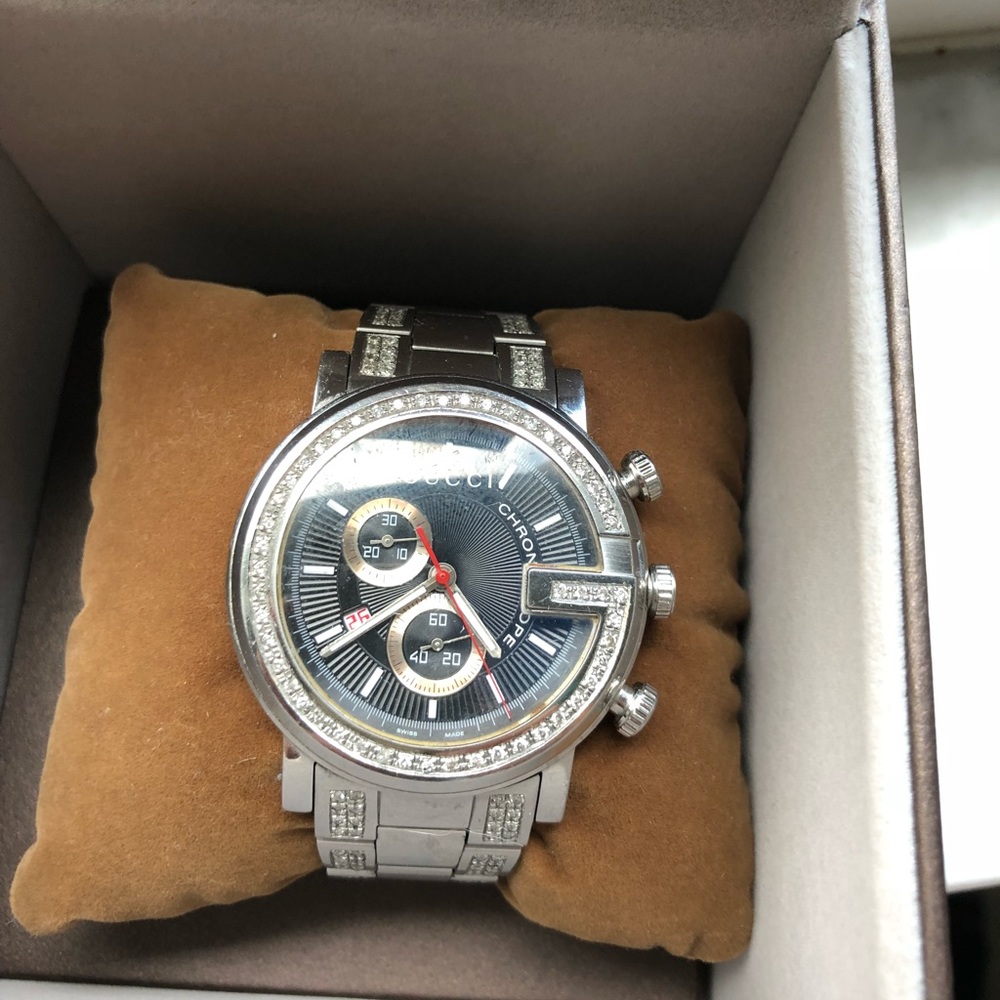 Gucci watch real Diamonds